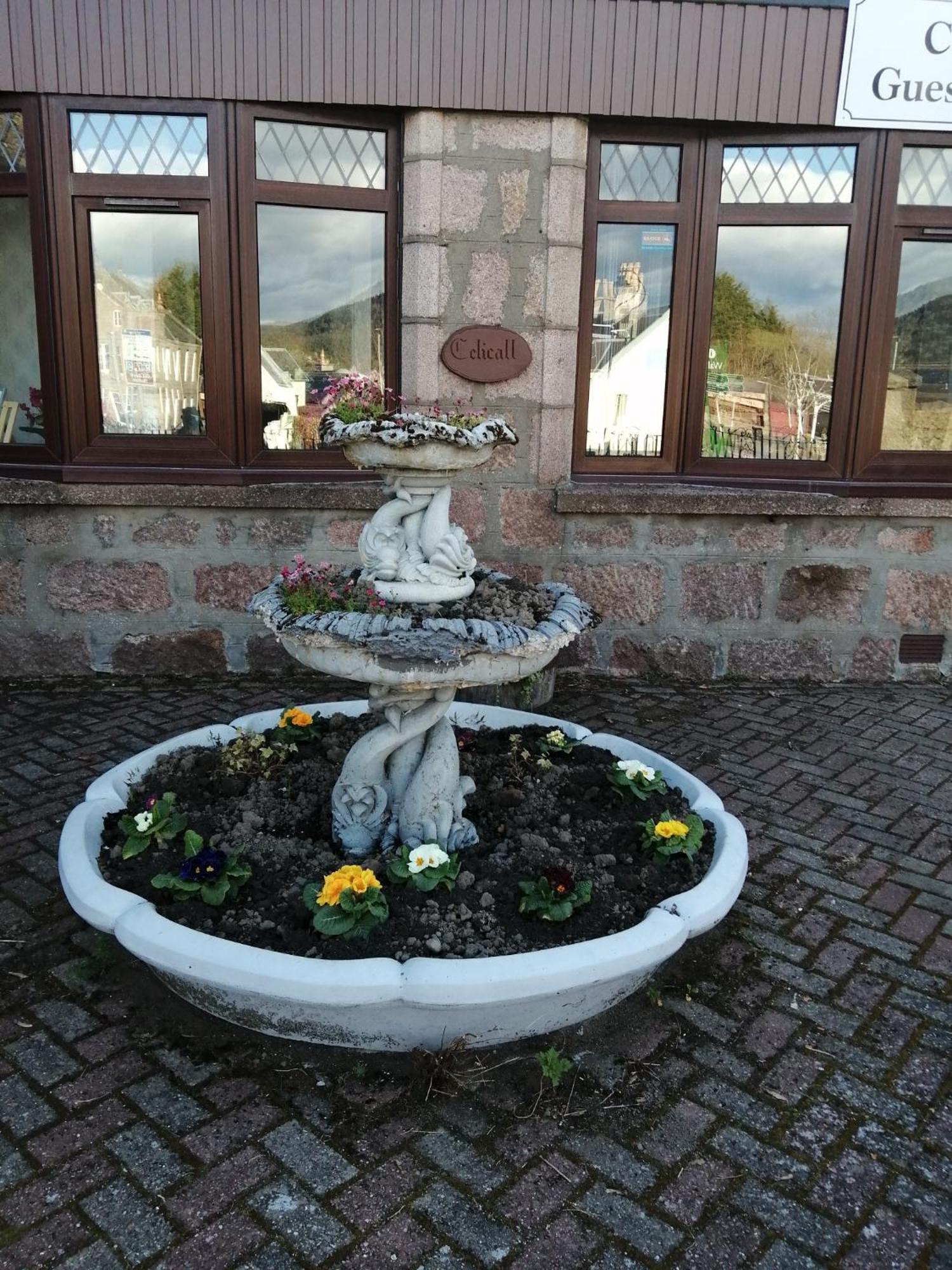 Celicall Ballater Exterior foto